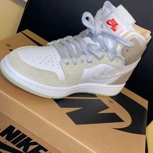 Size 5 Air Jordan 1’s